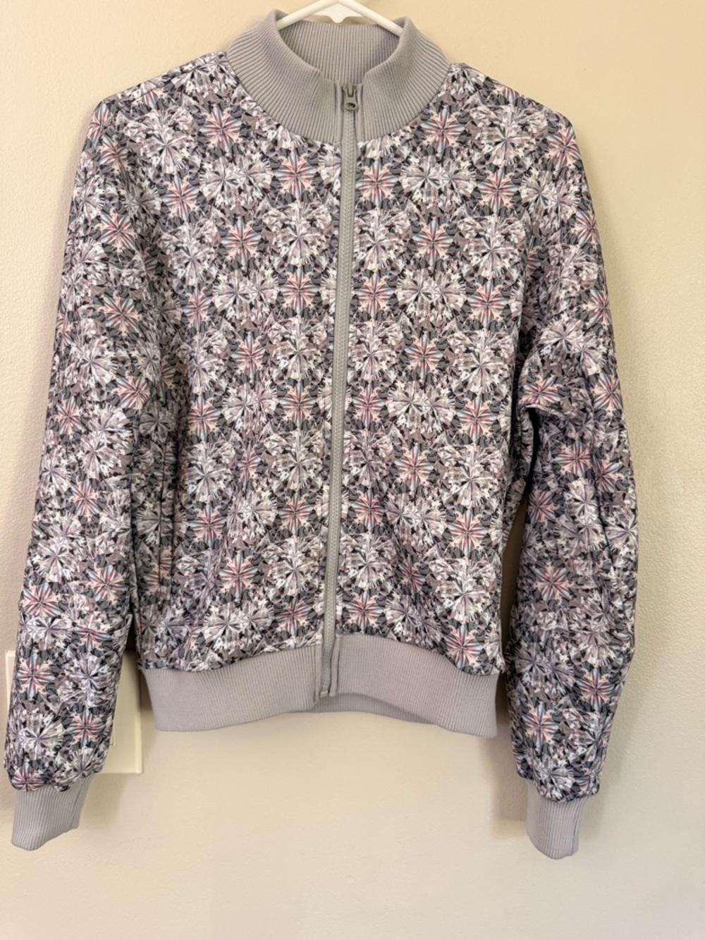 Foray Golf Scuba Bomber Jacket Diamond Print Woman's Sz XS NWT READ Athletic
